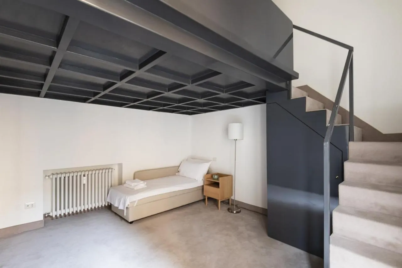 Appartamento Easylife - Elegante Dimora A Due Passi Dal Duomo Milano